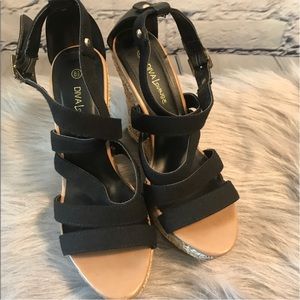 Diva Lounge Strappy Wedges